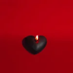 lovely heart black candles